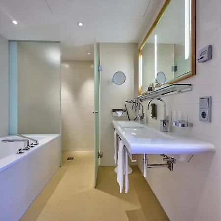 Hotel Asam 4*