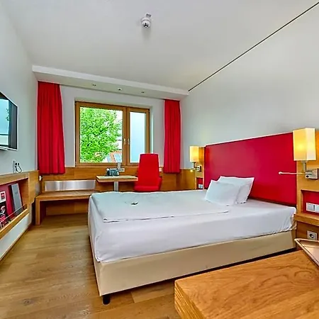 Asam Отель 4*
