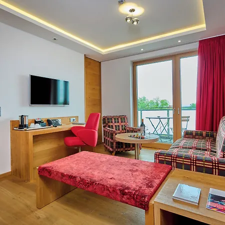 Asam Hotel 4*